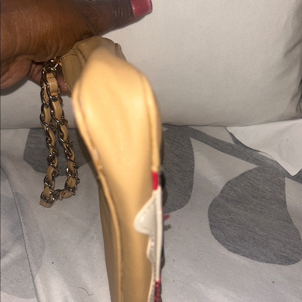 Betsey Johnson Tan and Red Heart Pizza Wristlet - Picture 6 of 8